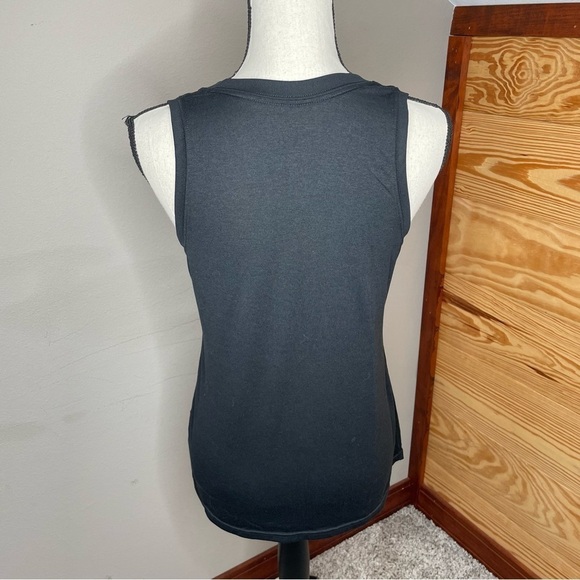 Nike Dri-Fit Sleeveless Activewear Workout Muscle Tank Top in Black Medium - Picture 3 of 10